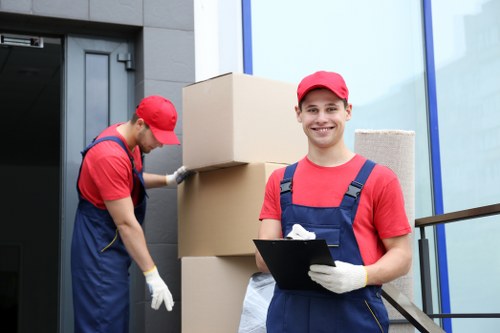 Office and commercial packing services in Mazehill