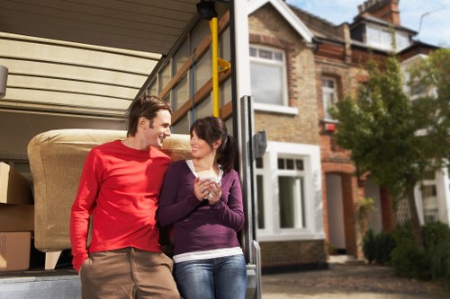Cubic-yard rate example for boxed belongings and furniture